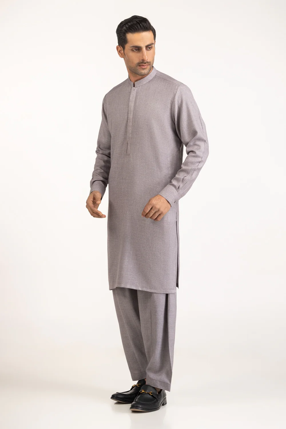 Styling Suits - Image 3