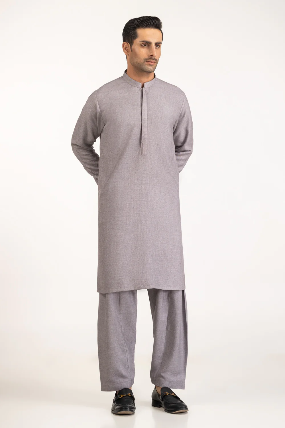 Styling Suits - Image 5