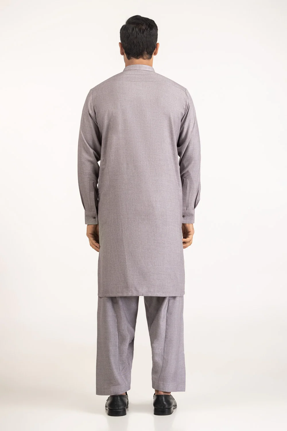 Styling Suits - Image 6