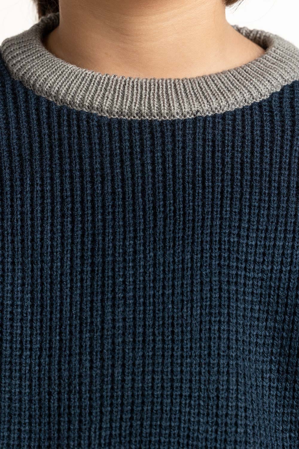 Sweater - Image 2