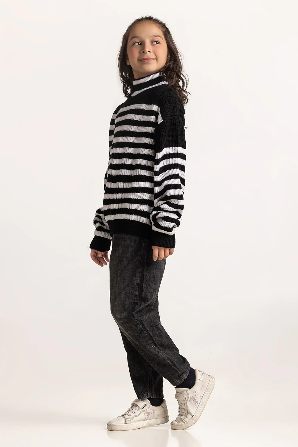Sweater - Image 5