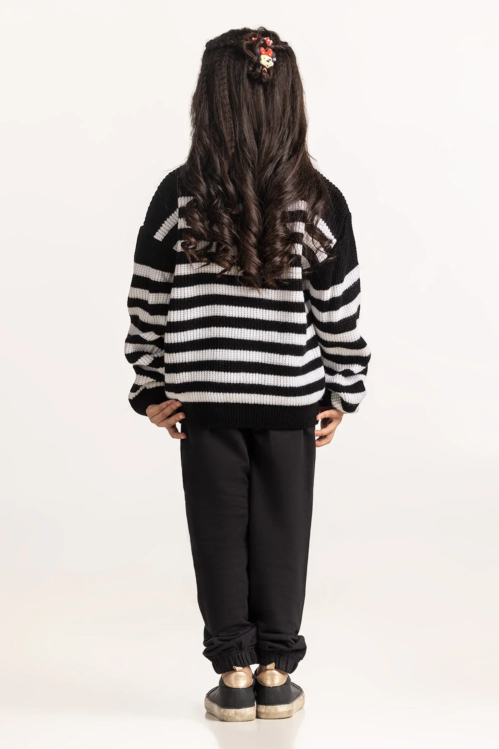 Sweater - Image 5