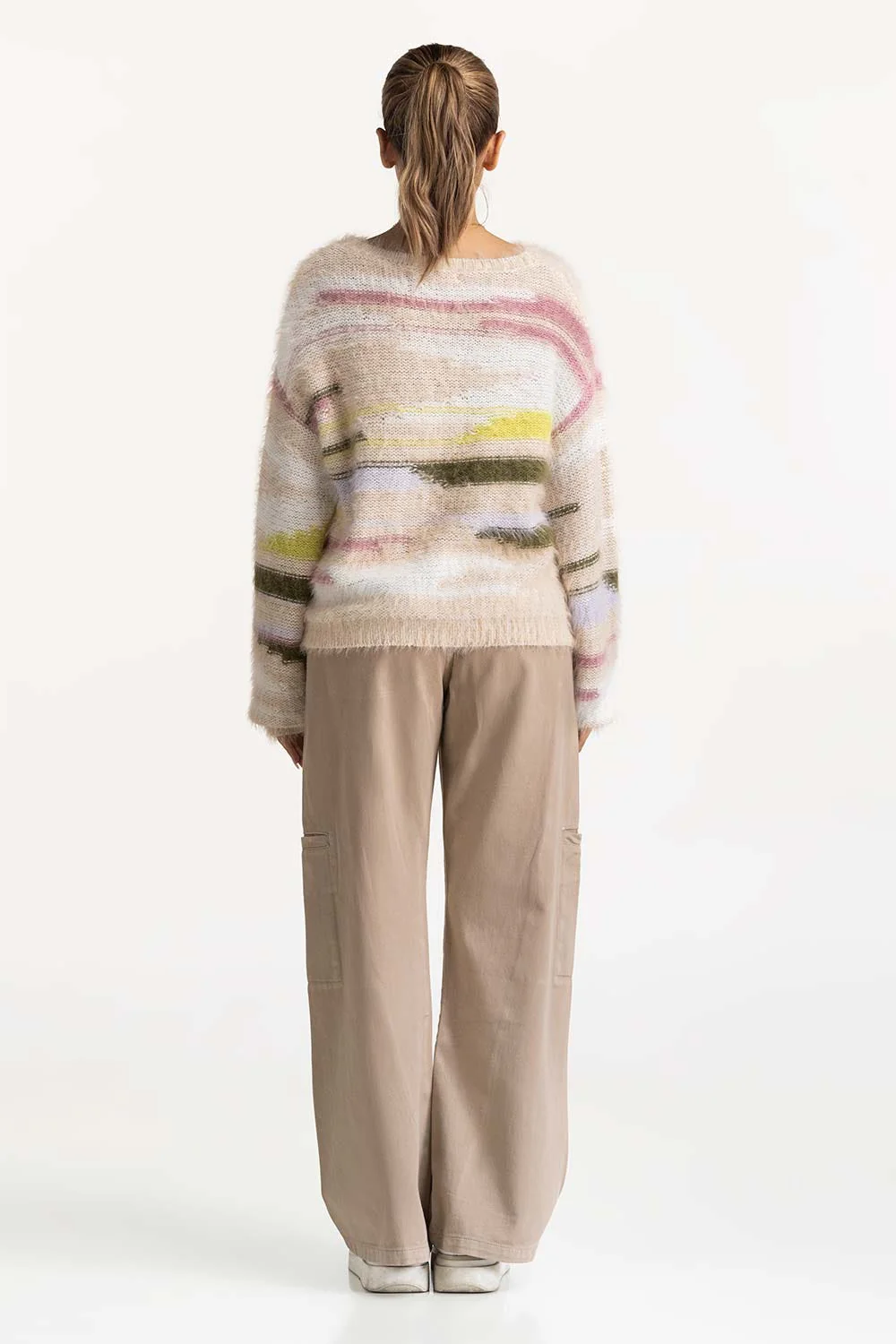 Sweater - Image 4