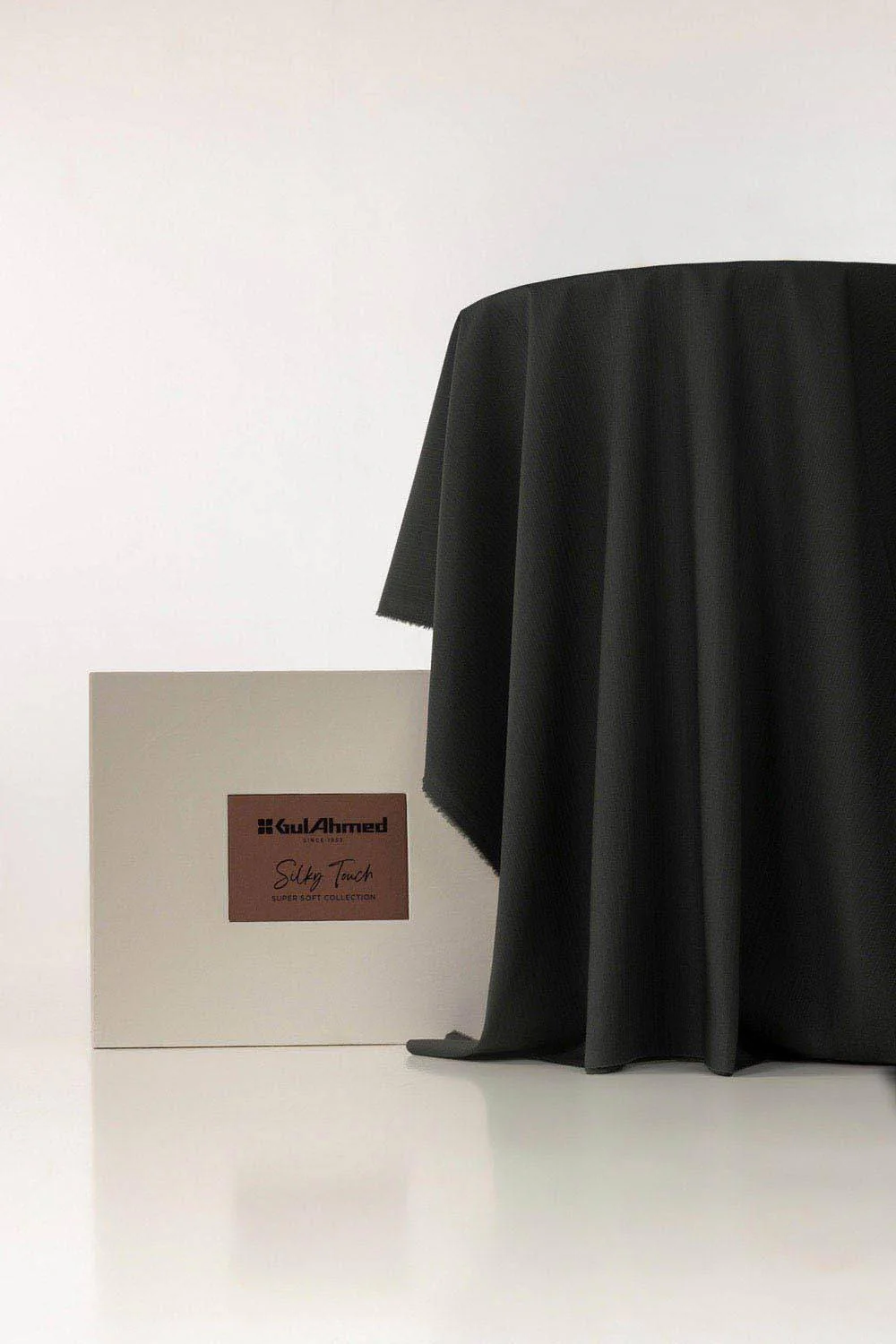 Tanabana Royal HB 10 Unstitched Fabric Cotton with Gift Box - Image 26