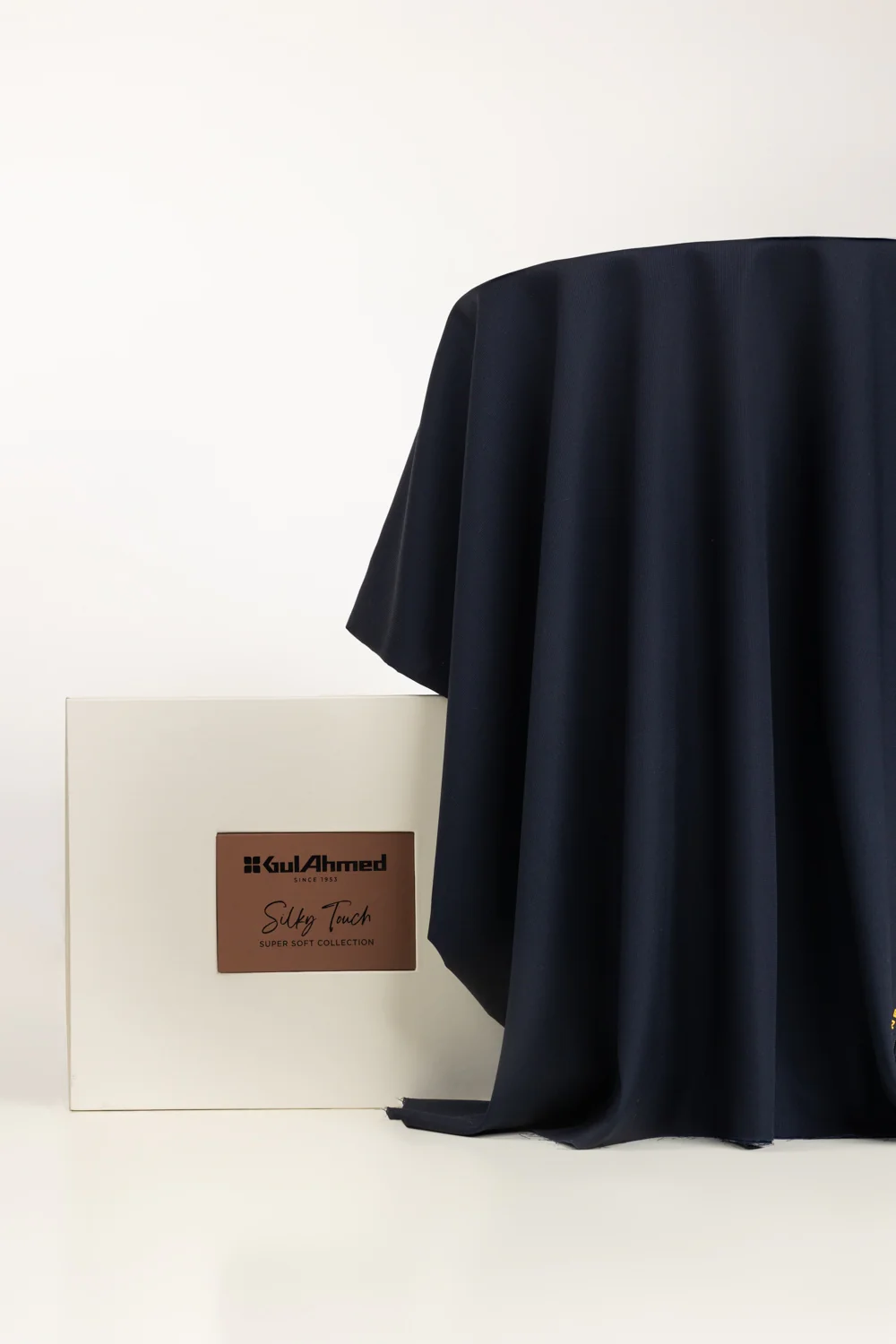 Tanabana Royal HB 11 Unstitched Fabric Cotton with Gift Box - Image 31