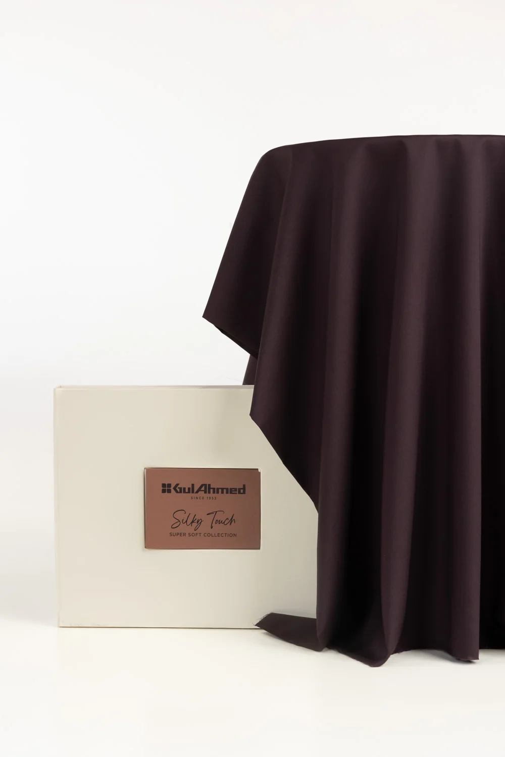 Tanabana Royal HB 12 Unstitched Fabric Cotton with Gift Box - Image 18