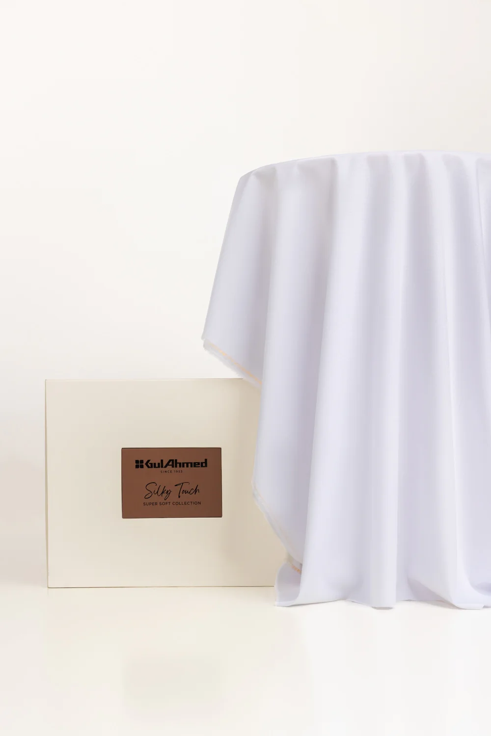Tanabana Royal HB 13 Unstitched Fabric Cotton with Gift Box - Image 22