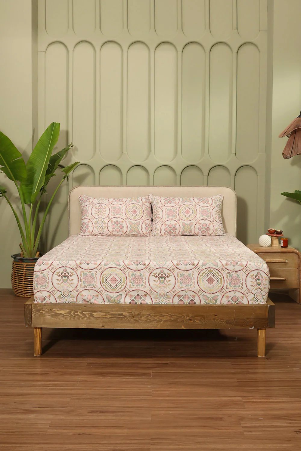 Tapestry Flora T-150 Bed Sheet Set - Image 5