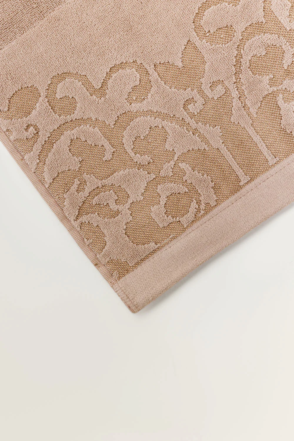 Toast Jacquard Dyed Towel - Image 4