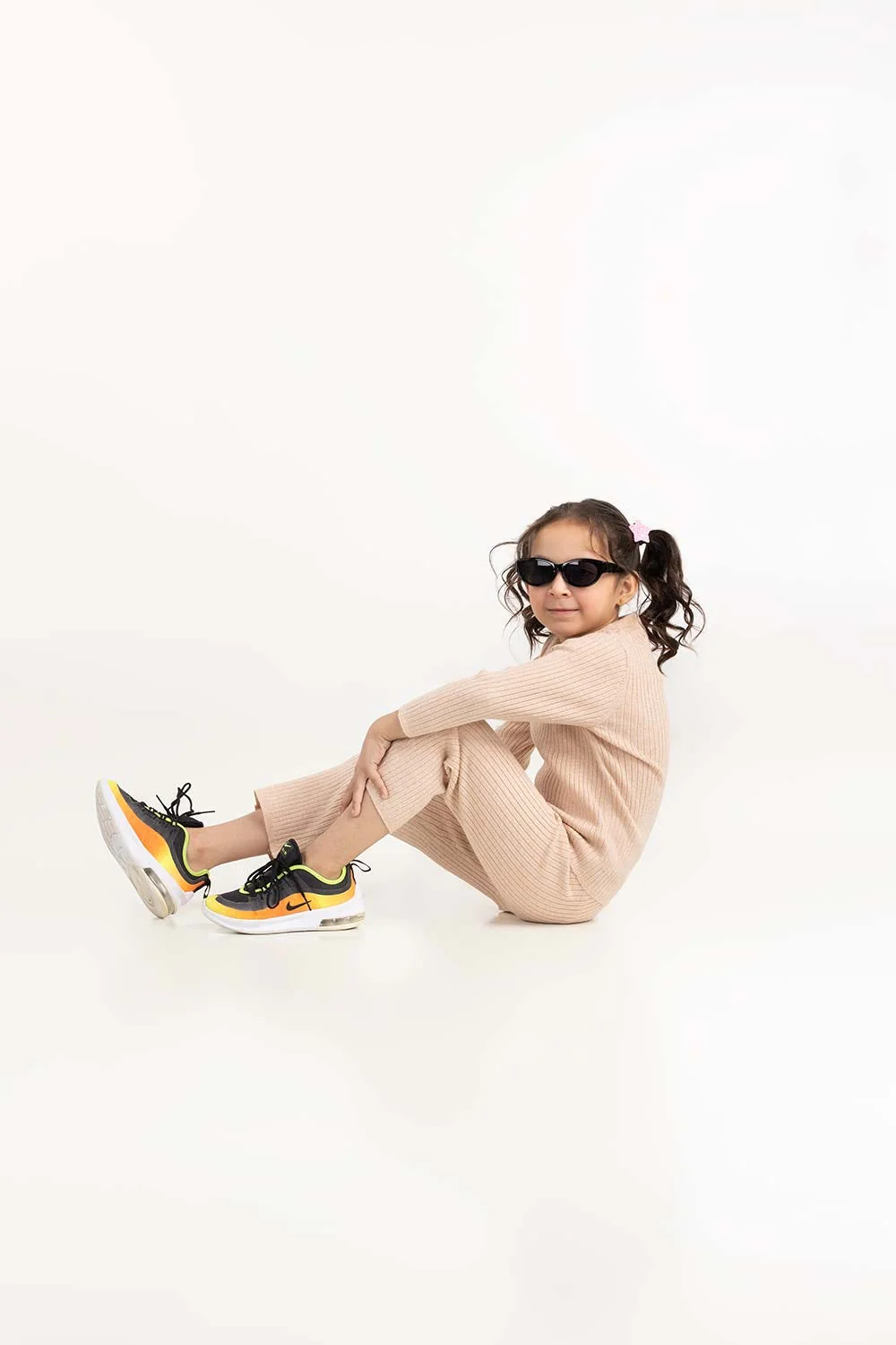 Toddler Girl Brown Ribbed Knit Legging - Image 3