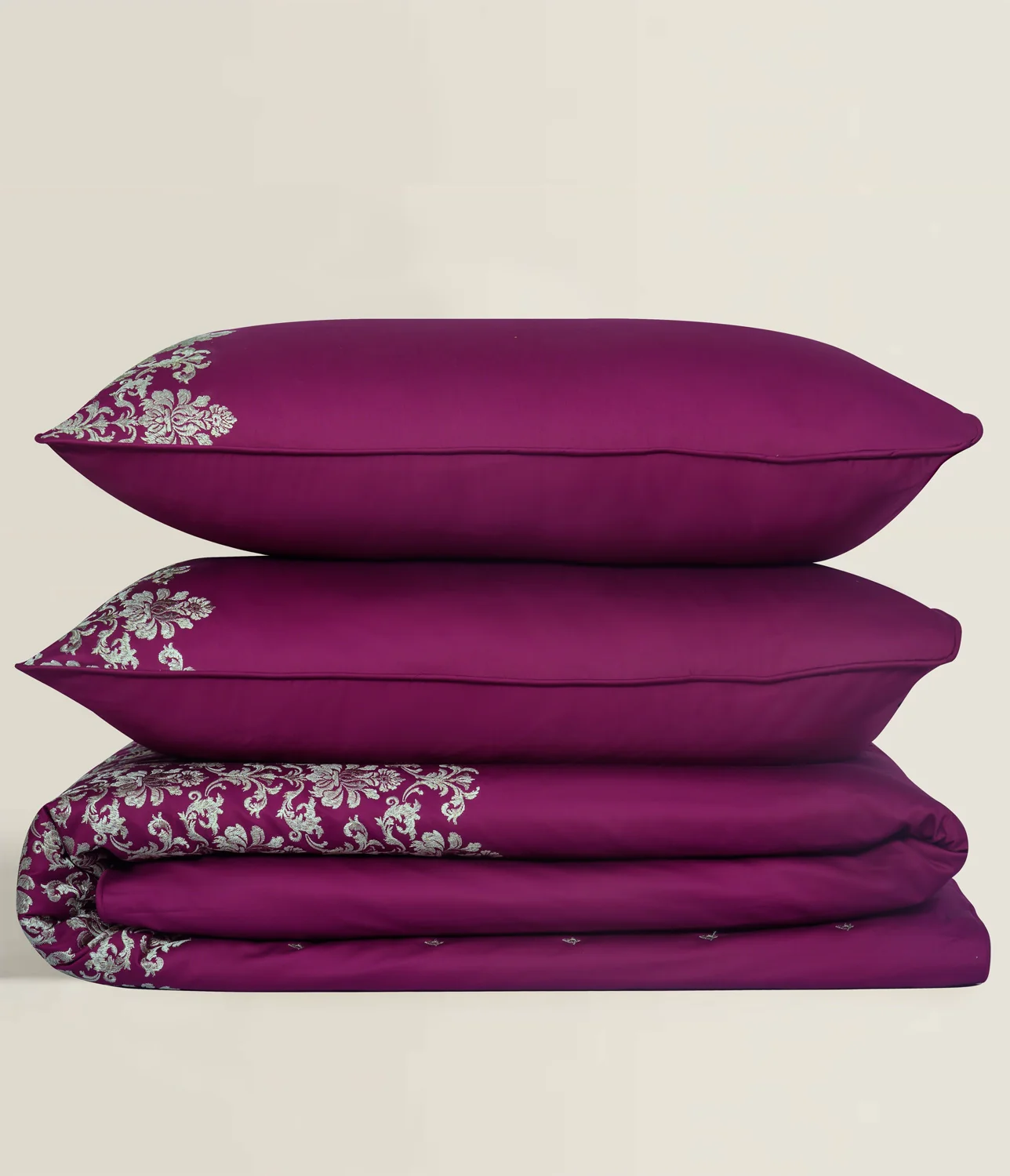 Vivid ViolaT-400 Embroidered Quilt Cover Set - Image 2