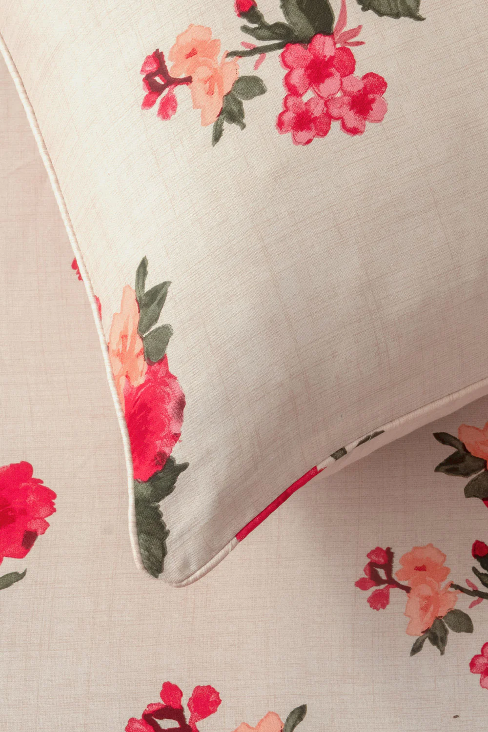 Water Blossom T-200 Bed Sheet Set - Image 4