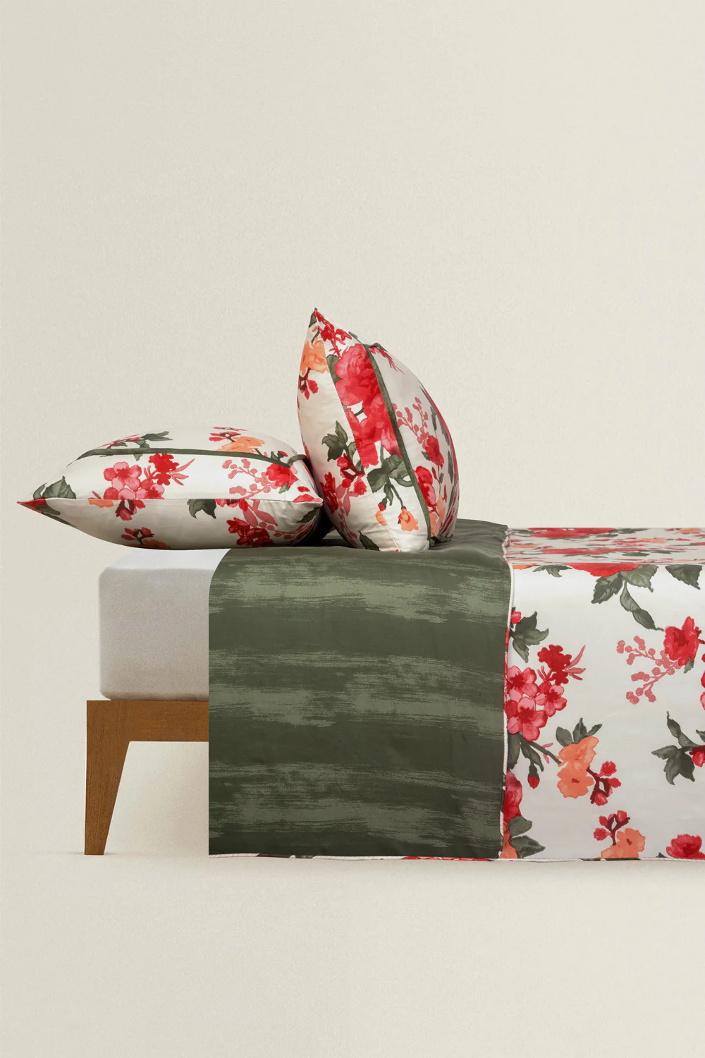 Water Blossom T-200 Quilt Cover Set - Image 2