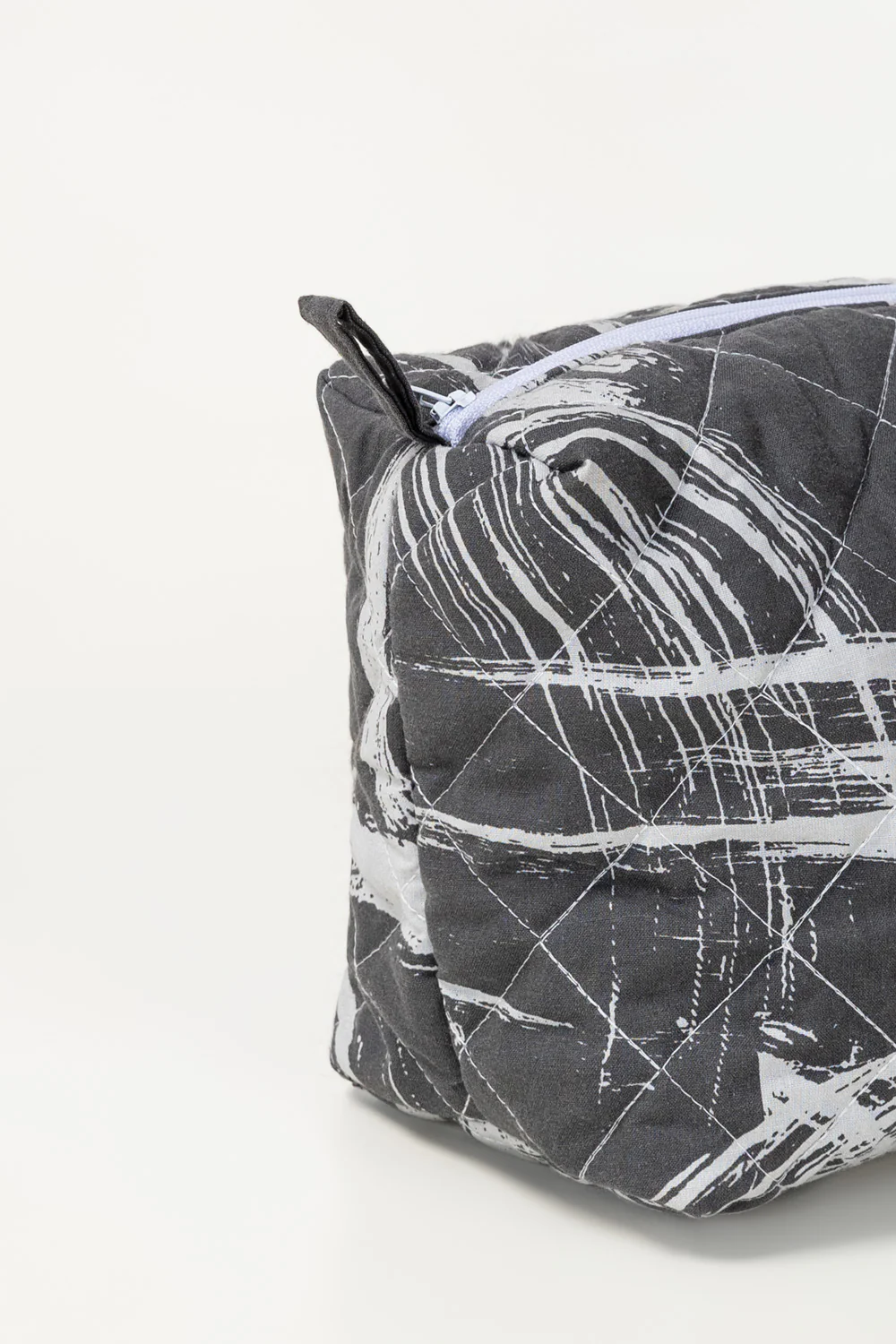 Whiplash T-150 Quilted Pouch - Image 5