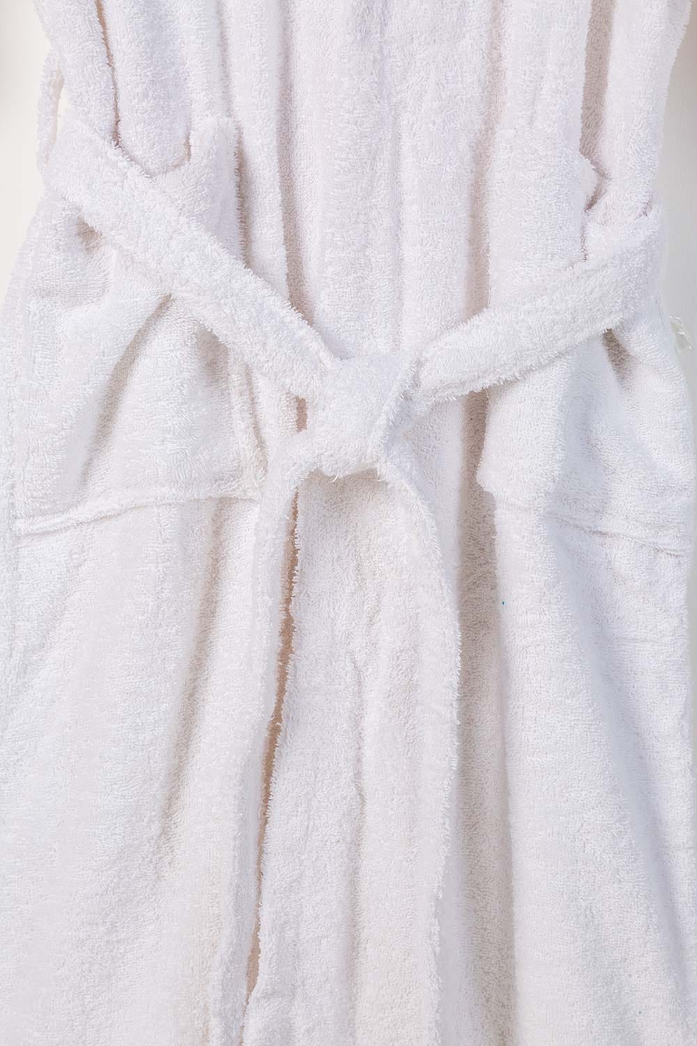 White Combed Bathrobe 24 - Image 3