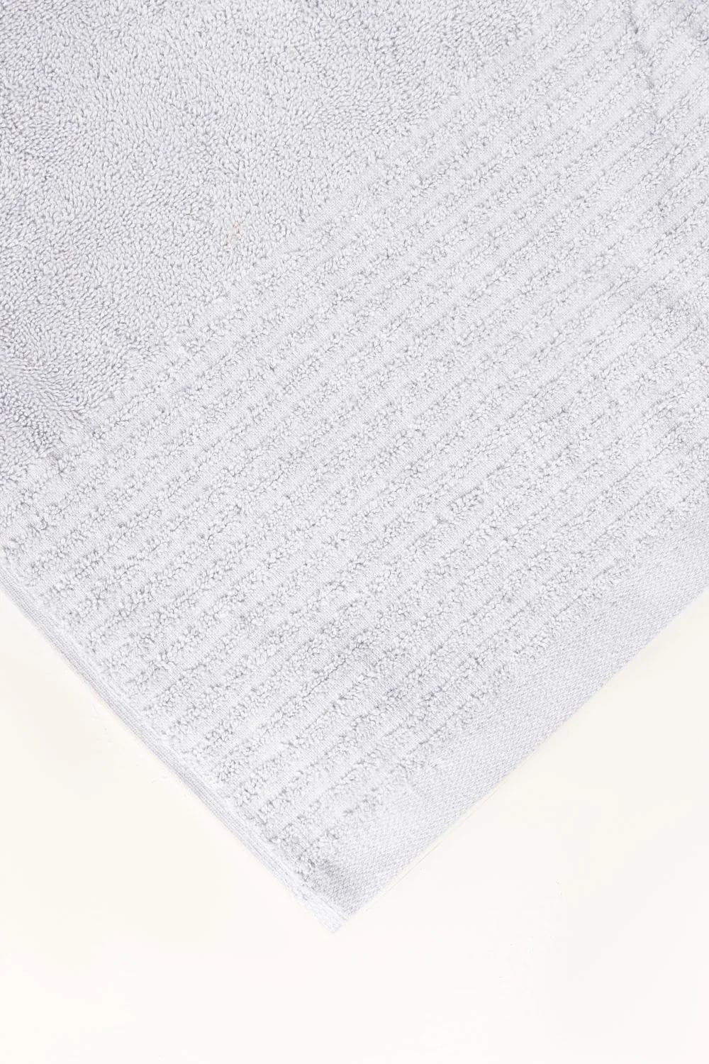 White Combed Towel Plain 25 - Image 4
