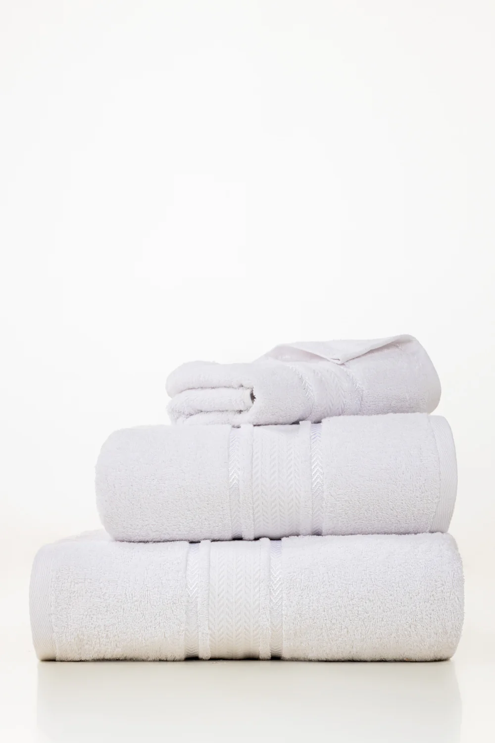 White Combed Towel Viscose 25W - Image 2