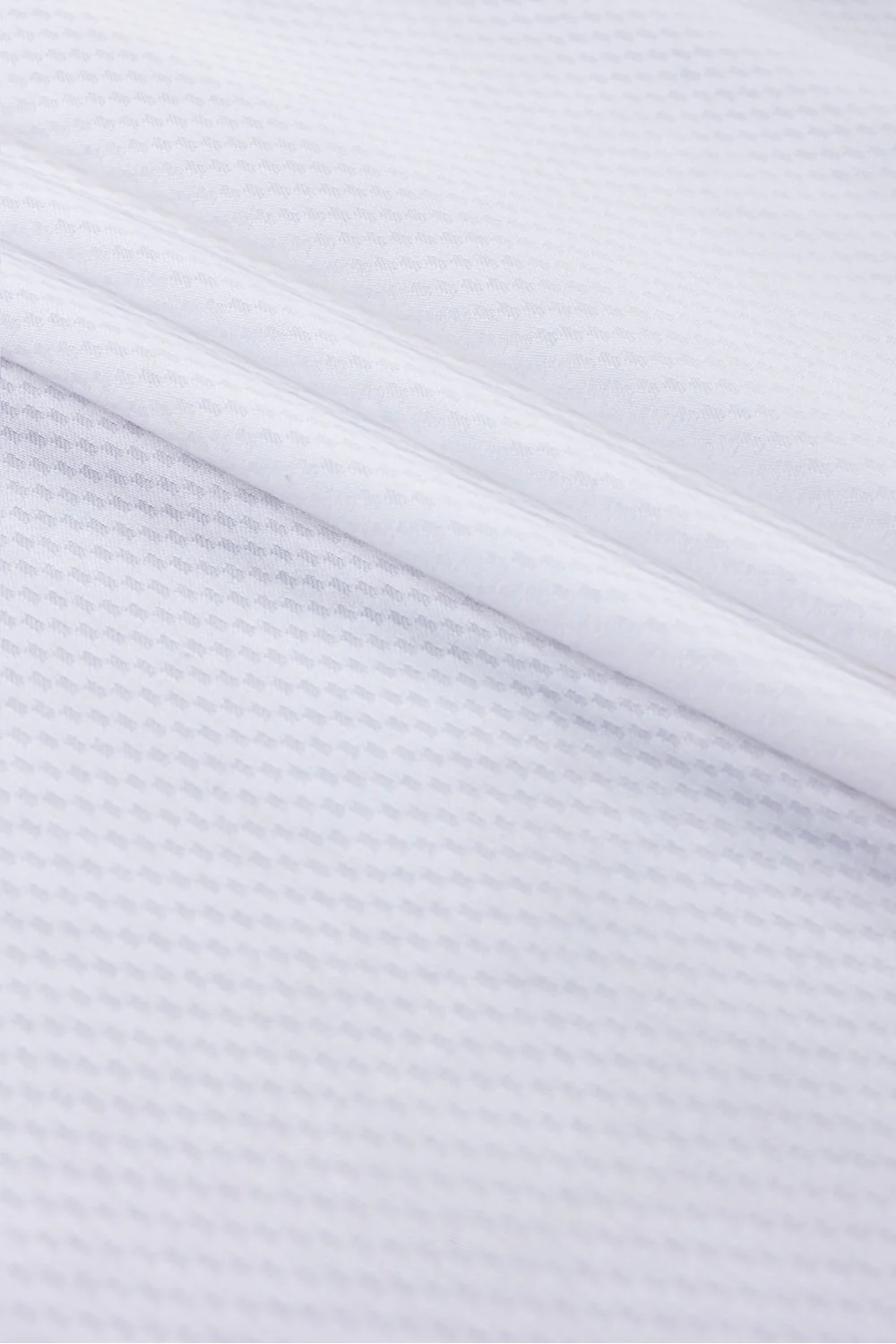 White Cube Dobby Table Cover - Image 2