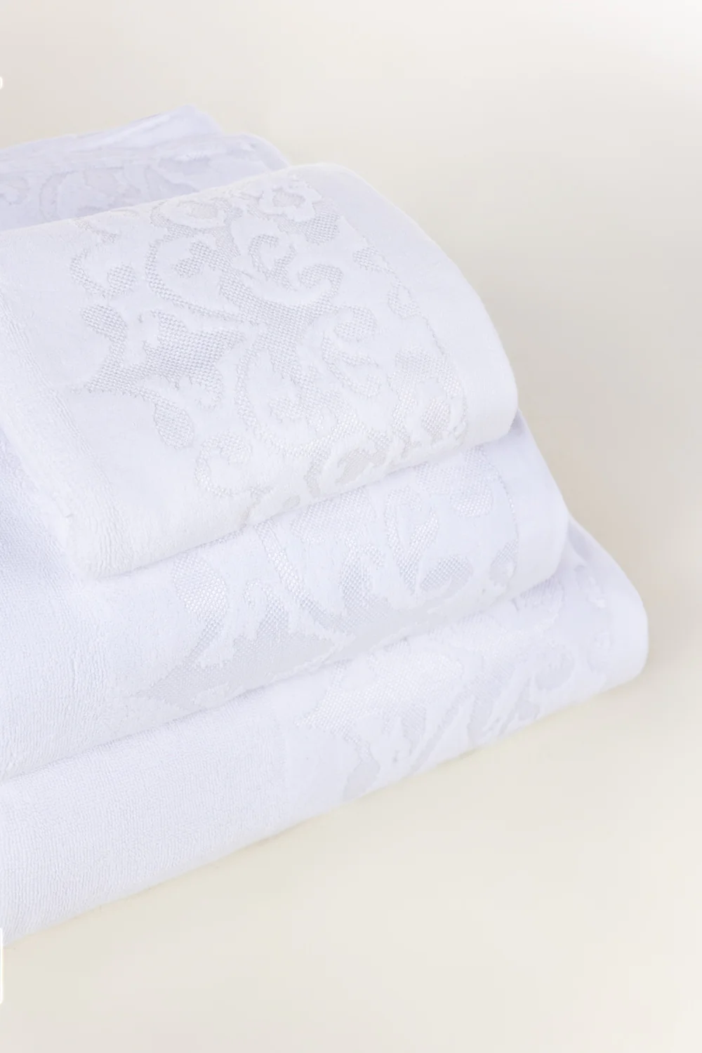 White Jacquard Dyed Towel 26 - Image 3