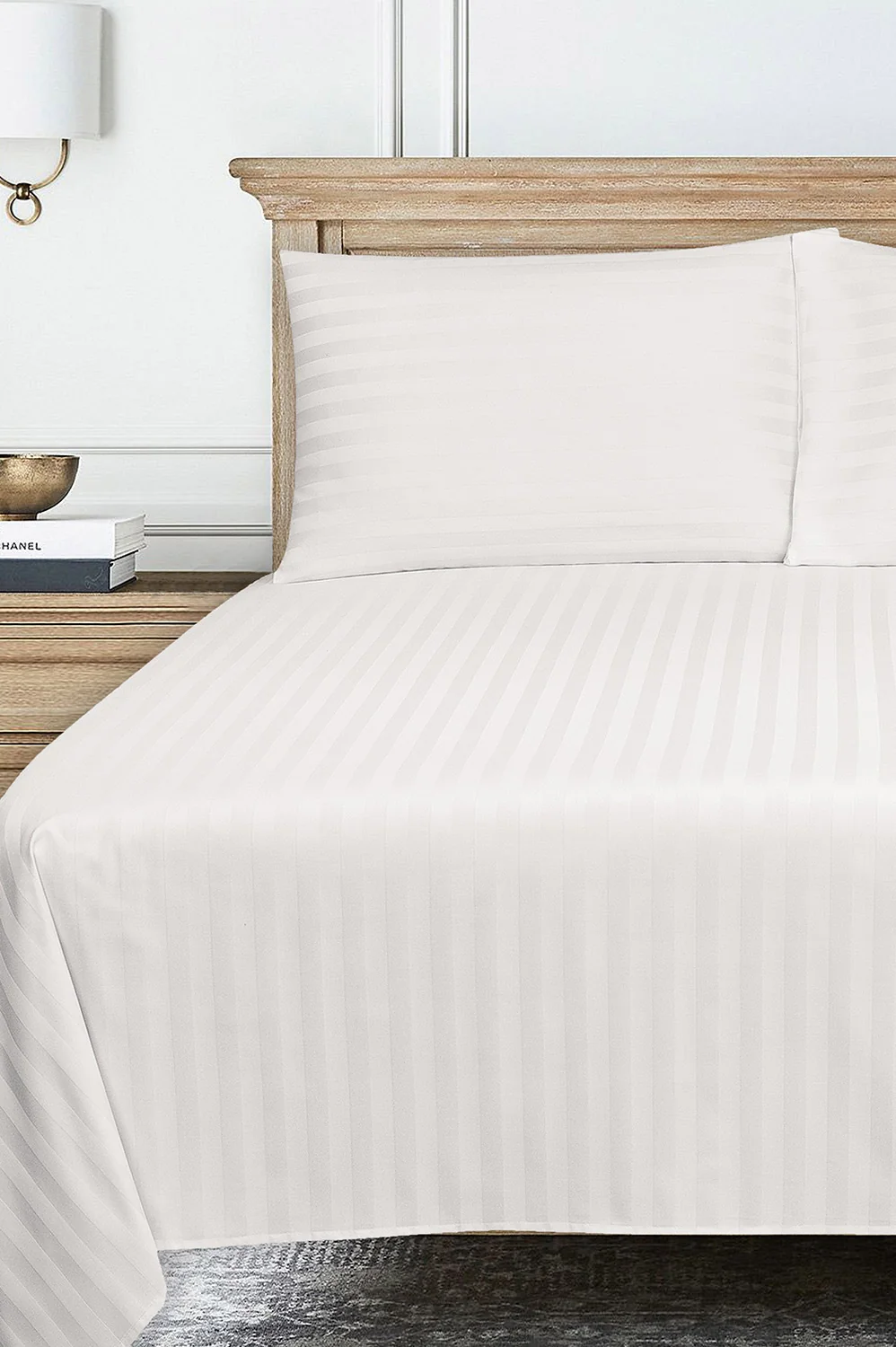 White Stripe Satin T-250 Bed Sheet Set 24