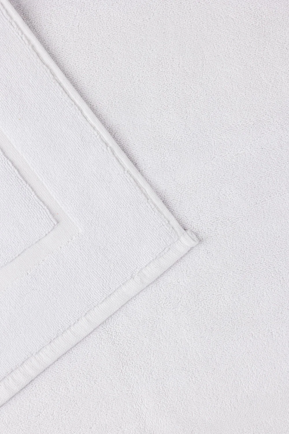 White Terry Bath Mat 26 - Image 3