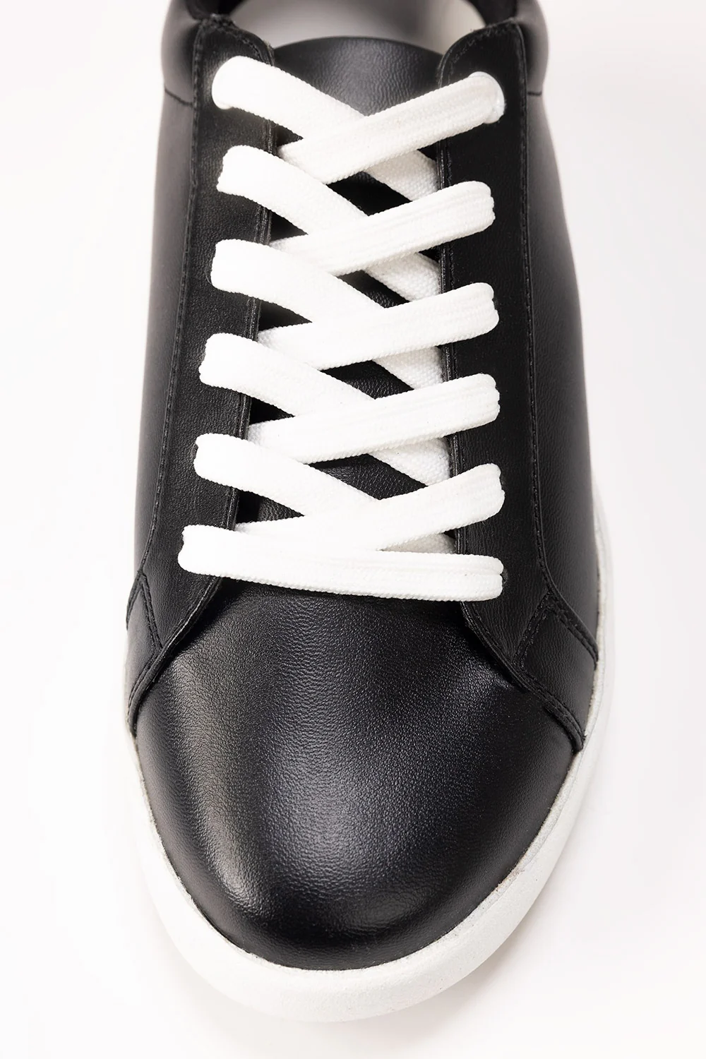 Women Black Sneaker - Image 3