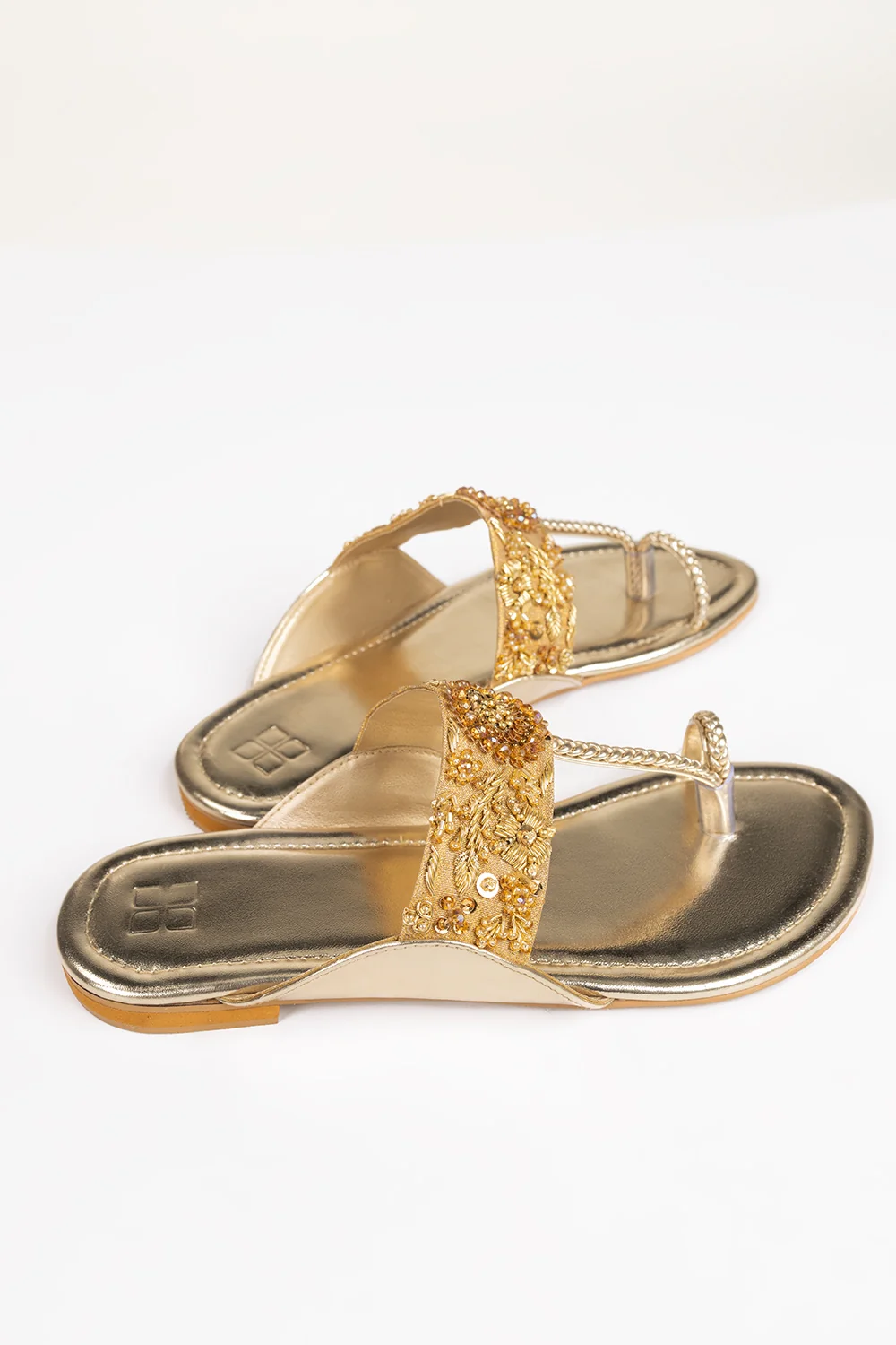 Women Golden Kolhapuri - Image 3