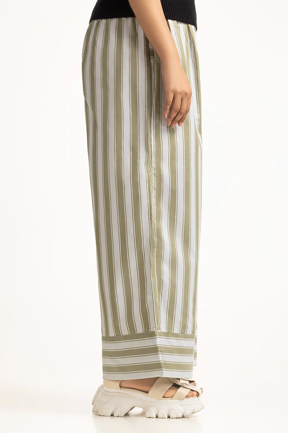 Women-Trouser Regular Fit - Image 4