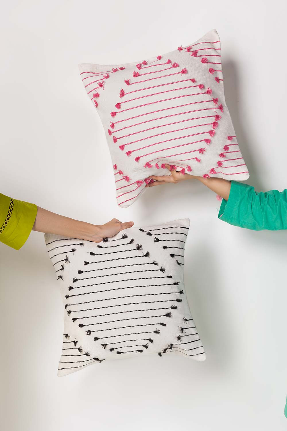 Woven-003 Cushion Cover - Image 4