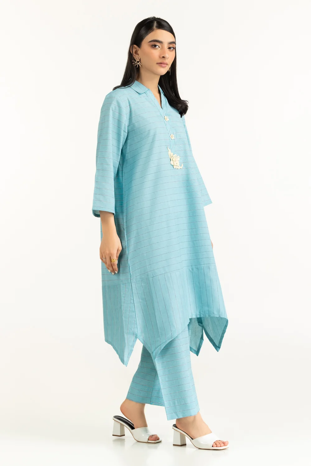 Yarn-dyed Embellished Co-Ord Set - Image 4