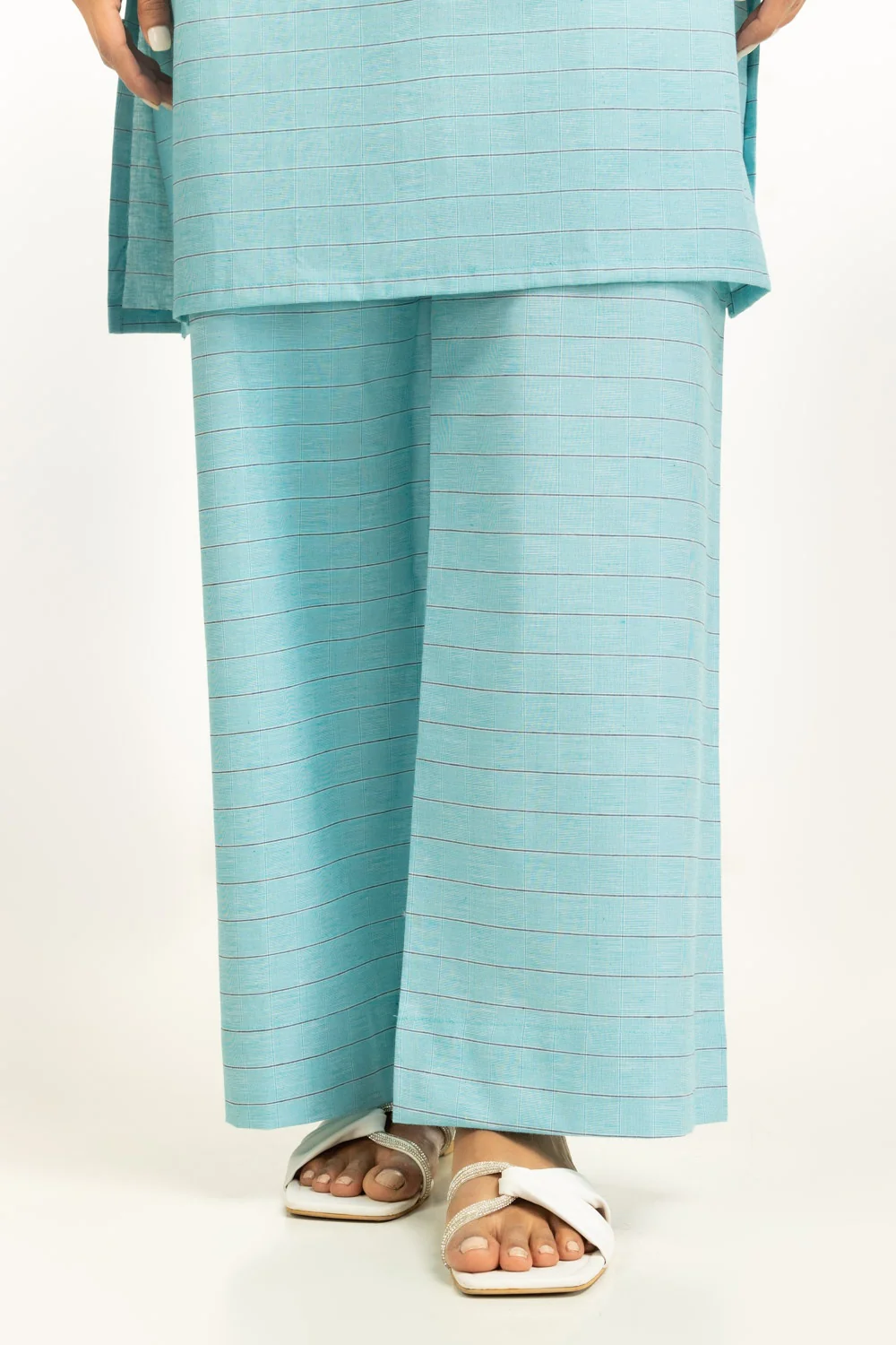 Yarn-dyed Embellished Co-Ord Set - Image 6