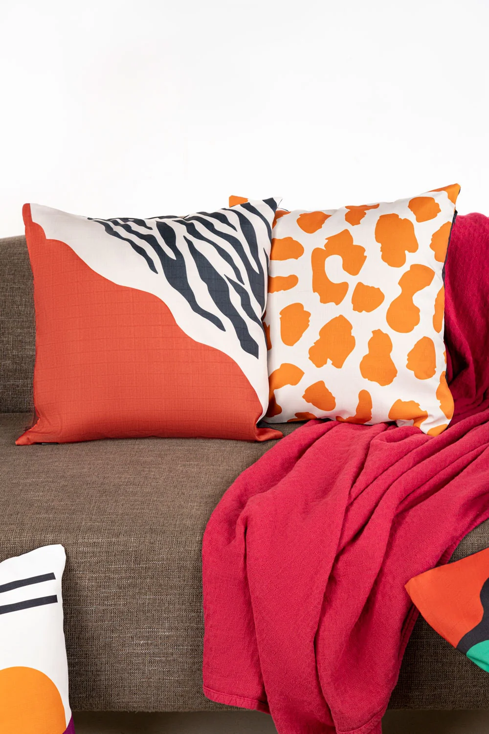 Yellow Strokes Digital Printed Cushion Cover - Image 4